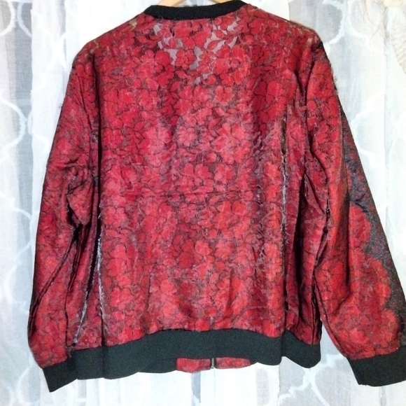 Red lace bomber jacket - Picture 2 of 4